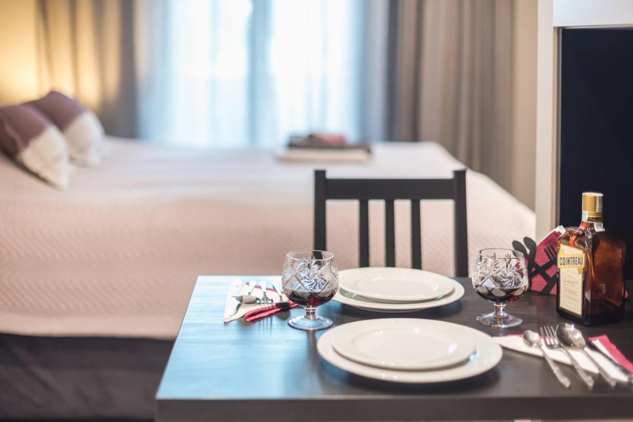 Ionia Luxury Suites B アテネ エクステリア 写真