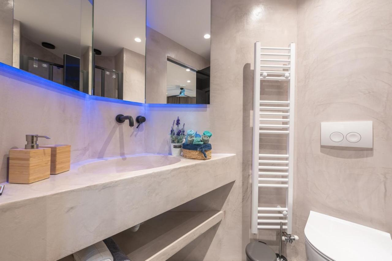 Ionia Luxury Suites B アテネ エクステリア 写真