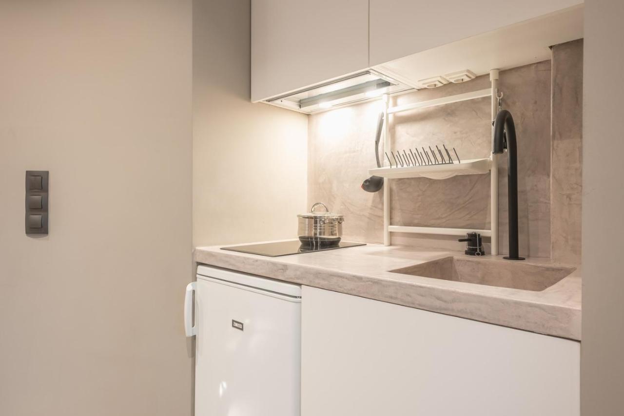 Ionia Luxury Suites B アテネ エクステリア 写真