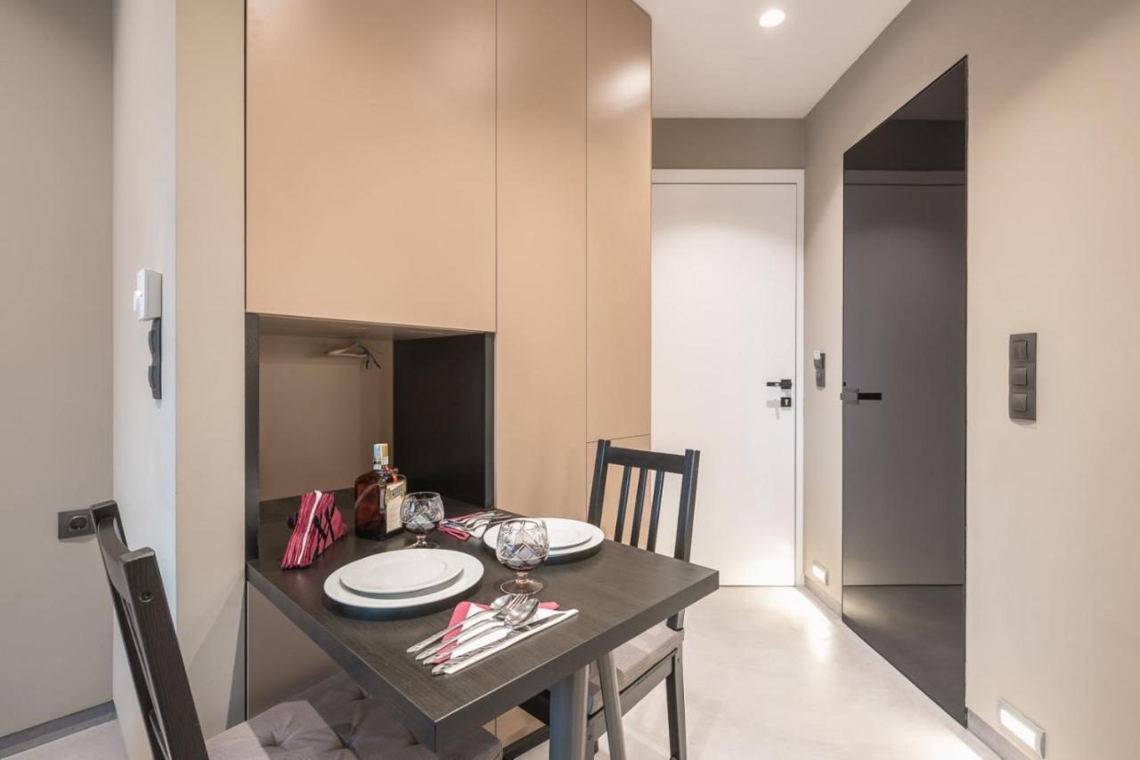 Ionia Luxury Suites B アテネ エクステリア 写真